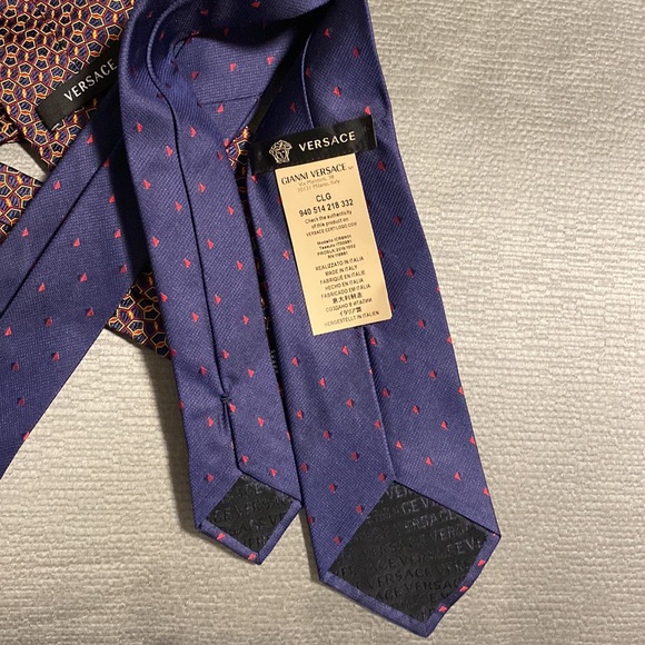 Versace bundle of vintage ties - Picture 8 of 8